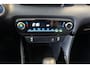 Toyota Yaris 1.5 Hybrid 115 Active ,Two-tone , Incl 12 mnd bovag garantie