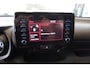 Toyota Yaris 1.5 Hybrid 115 Active ,Two-tone , Incl 12 mnd bovag garantie