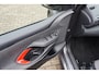 Toyota Yaris 1.5 Hybrid 115 Active ,Two-tone , Incl 12 mnd bovag garantie
