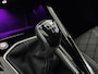 Volkswagen Golf 1.5 TSI R-Line Half leder, Camera, Navi, Stoelverwarming, Cruise control adaptief, Rijstrook correctie, A start stop
