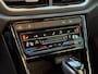 Volkswagen T-Roc 1.5 TSI R-Line Edition * Camera * Massage * Parkeerhulp