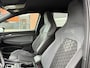 Volkswagen Golf VIII 1.5 eTSI R-Line! Camera! Cruise! Navi!