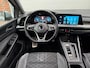 Volkswagen Golf VIII 1.5 eTSI R-Line! Camera! Cruise! Navi!