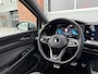 Volkswagen Golf VIII 1.5 eTSI R-Line! Camera! Cruise! Navi!