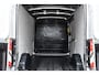 Ford Transit 2.0 TDCI L2H2 PB Edition Camera, Cruise, Carplay, Automaat, 130pk, Multimedia, Trekhaak, NAVI, Uniek!