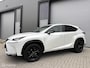 Lexus NX 300h AWD Luxury Line