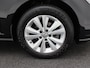 Volkswagen Golf 1.0 TSi 110 Pk Comfortline | Adaptive Cruise | Carplay | Navigatiesysteem | Climate Control | Parkeersensoren | LED | Privacy Glass | 16 Inch | 45.991 Km!