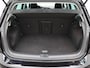 Volkswagen Golf 1.0 TSi 110 Pk Comfortline | Adaptive Cruise | Carplay | Navigatiesysteem | Climate Control | Parkeersensoren | LED | Privacy Glass | 16 Inch | 45.991 Km!