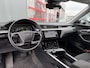 Audi E-tron BWJ 2021 55 quattro 408 PK Business edition 95 kWh TREKHAAK | NAVI | CLIMA | ADAPTIVE CRUISE | ELEKTRISCHE STOELEN | ELEKTRISCHE ACHTERKLEP | BLUETOOTH | PDC | LMV