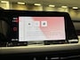 Volkswagen Golf 1.0 110pk DSG eTSI Life · Apple/Android Car Play · Navigatie · P-Sensoren · Sfeerverlichting · Getint Glas · 16'' Inch · Garantie t/m 17-04-2027 of 100.000km