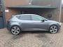 SEAT Leon 1.4 TSI ACT FR 150PK DSG Navigatie / Led Verlichting / Parkeer Sensoren / Bluetooth / Cruise Controle / Stoelverwarming