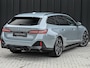 BMW 5-Serie Touring 530e xDrive M-SPORT | 360 CAMERA | ICONIC GRILL | HEAD-UP | ADAPTIVE LED | AMBIANCE VERLICHTING | COMFORT ACCESS | ADAPTIVE LED | ELEKTR. VERST. STOELEN | BOWERS & WILKINS | EL. TREKHAAK