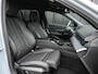 BMW 5-Serie Touring 530e xDrive M-SPORT | 360 CAMERA | ICONIC GRILL | HEAD-UP | ADAPTIVE LED | AMBIANCE VERLICHTING | COMFORT ACCESS | ADAPTIVE LED | ELEKTR. VERST. STOELEN | BOWERS & WILKINS | EL. TREKHAAK