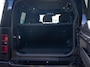 Land Rover Defender 2.0 P300e 110 X-Dynamic l Urban velgen l Treeplank l Matt PPF l Uitlaatstukken l Trekhaak