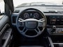 Land Rover Defender 2.0 P300e 110 X-Dynamic l Urban velgen l Treeplank l Matt PPF l Uitlaatstukken l Trekhaak