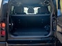 Land Rover Defender 2.0 P300e 110 X-Dynamic l Urban velgen l Treeplank l Matt PPF l Uitlaatstukken l Trekhaak