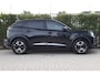 Peugeot 2008 Allure | Advanced Active Safety Brake met camera en radar | Climate Control | Dashboard in zacht materiaal met carboneffect en hoogglans zwarte sierstrip