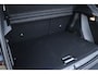 Peugeot 2008 Allure | Advanced Active Safety Brake met camera en radar | Climate Control | Dashboard in zacht materiaal met carboneffect en hoogglans zwarte sierstrip