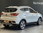 MG ZS MG EV Luxury 45 kWh | EERSTE EIGENAAR | 360 camera | Apple/android car play | Navigatie | Panoramadak