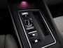 Volkswagen Golf 1.5 eTSI Style 130 pk Automaat (DSG) | Navigatie | Panoramadak | Parkeersensoren | Adaptieve cruise control | Stoelverwarming |