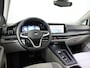 Volkswagen Golf 1.5 eTSI Style 130 pk Automaat (DSG) | Navigatie | Panoramadak | Parkeersensoren | Adaptieve cruise control | Stoelverwarming |
