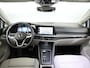 Volkswagen Golf 1.5 eTSI Style 130 pk Automaat (DSG) | Navigatie | Panoramadak | Parkeersensoren | Adaptieve cruise control | Stoelverwarming |