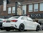 Mercedes-Benz A-klasse 180 Premium Plus AMG PANO MEMORY STOEL CAMERA 19 INCH WIDESCREEN NIGHT PAKKET BOMVOL!!