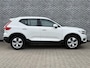 Volvo XC40 1.5 T2 Business Pro | Adaptieve Cruise Control | Trekhaak | Navigatie | Apple CarPlay & Android Auto | Dodehoek Detectie | Parkeersensoren Voor + Achter + Parkeercamera |