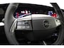 Opel Mokka-e Electric GS 54 kWh NIEUW | Nieuw model! | Long range uitvoering | Navigatie | LED Matrix | Warmtepomp | 18'' lichtmetalen velgen | Drive assist | Adaptieve cruise control
