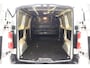Peugeot Expert 226S 1.6 BlueHDI 115 Premium L2 Peugeot Expert 226S 1.6 BlueHDI 115 Premium | Navigatie | Metaallak | Trekhaak | Parkeersensoren | Cruise control | Bluetooth | Dodehoek assistent
