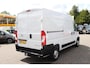 Opel Movano 2.2D 140 L2H2 3.3t Navigatie | Trekhaak | Verzwaarde vering | Climate Control | Cruise Control | Financial Lease mogelijk