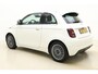Fiat 500 Urban 42 kWh Camera | Stoelverwarming | Keyless | Navigatie via Carplay | Parkeersensoren voor en achter | Geen kilometers
