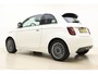 Fiat 500 Urban 42 kWh Camera | Stoelverwarming | Keyless | Navigatie via Carplay | Parkeersensoren voor en achter | Geen kilometers