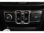 Jeep Wrangler Unlimited 4xe 380 Sahara Automaat| Hybrid | Uitneembaar dak | Navigatie | Climate Control | Camera | Keyless Start | Lichtmetalen Velgen 18" | Alpine Audio