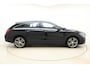 Mercedes-Benz CLA Shooting Brake 180 | Navigatie | Climate control | Trekhaak | Parkeersensoren voor en achter | Lichtmetalen velgen | Bluetooth