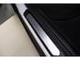 BMW X3 xDrive20i High Executive Automaat | Navigatie | Trekhaak | Lederen bekleding | Panoramisch schuifdak | Camera | Extra getint glas |
