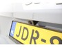 Jeep Avenger 1.2 e-Hybrid Summit | Automaat | Navigatie | Elektrische achterklep | Led koplampen | 18'' Licht metalen velgen | Two-tone lak |