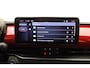 Fiat 600 600e RED 54 kWh | Navigatie via Carplay | 3-fase lader | Parkeersensoren achter | Keyless start | Cruise control