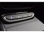 Fiat 600 600e RED 54 kWh | Navigatie via Carplay | 3-fase lader | Parkeersensoren achter | Keyless start | Cruise control