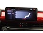 Fiat 600 600e RED 54 kWh | Navigatie via Carplay | 3-fase lader | Parkeersensoren achter | Keyless start | Cruise control