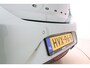 Opel Corsa 1.2 Turbo Hybrid Yes Automaat | Navigatie via Carplay | Stoel & Stuurverwarming | Parkeersensoren | Zwart dak | Extra getint glas | Lichtmetalen velgen