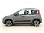 Fiat Panda 1.0 Hybrid City Life | Navigatie via Carplay | 3 Zitplaatsen | Airco | Dakrails | Hoge instap | City functie  | Metaallak | Electrische ramen