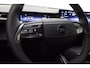 Opel Grandland Electric Business Edition 73 kWh | Lederen bekleding | Stoelverwarming/ventilatie | Trekhaak afneembaar | 20'' lichtmetalen velgen | LED matrix | Panoramadak | Camera's rondom | Voorraad!