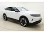 Opel Grandland Electric Business Edition 73 kWh | Lederen bekleding | Stoelverwarming/ventilatie | Trekhaak afneembaar | 20'' lichtmetalen velgen | LED matrix | Panoramadak | Camera's rondom | Voorraad!