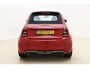 Fiat 500C Abarth Urban 42 kWh | Elektrisch open dak | Sportstoelen | Sportstuur | 17'' lichtmetalen velgen | Navigatie | Camera | Keyless