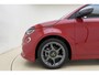 Fiat 500C Abarth Urban 42 kWh | Elektrisch open dak | Sportstoelen | Sportstuur | 17'' lichtmetalen velgen | Navigatie | Camera | Keyless