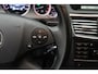 Mercedes-Benz E-klasse 200 CGI Business Class Avantgarde 2011 Naviagtie | Bluetooth | Cruise control | Climate control | Lederen bekleding met stoelverwarming | PDC | Trekhaak | Perfect onderhouden | Lichtmetaal | 2 sleutels | Boekjes