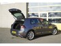 Volkswagen Golf 1.5 TSI 131PK! 5drs Highline BJ2020 Lmv 17" | Led | Pdc | Navi | Dynamische knipperlichten | Panoramadak | Trekhaak | App-Connect | Virtual cockpit | Climate control | Cruise control | Sportstoelen | Extra getint glas