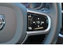 Volvo V60 T6 Recharge AWD Plus Dark - LONG RANGE - Panorama/schuifdak - IntelliSafe Assist & Surround - 360º Camera - Harman/Kardon audio - Adaptieve LED koplampen - Verwarmde voorstoelen, stuur & achterbank - Parkeersensoren voor & achter - Elektr. bedienb. voorstoelen met geheugen - Extra getint glas - Elektr. inklapbare trekhaak - 19' LMV