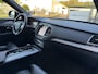 Volvo XC90 T8 AWD Recharge Plug-In R-Design 7-persoons (PANO|360|AUTOPILOT|LUCHTVERING|TREKHAAK|LEDER)